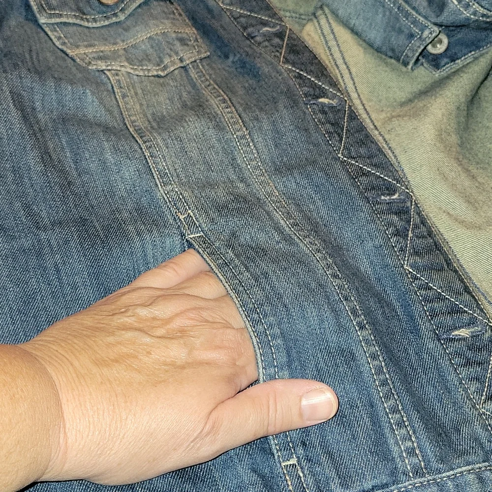 Jean jacket - Picture 5 of 5